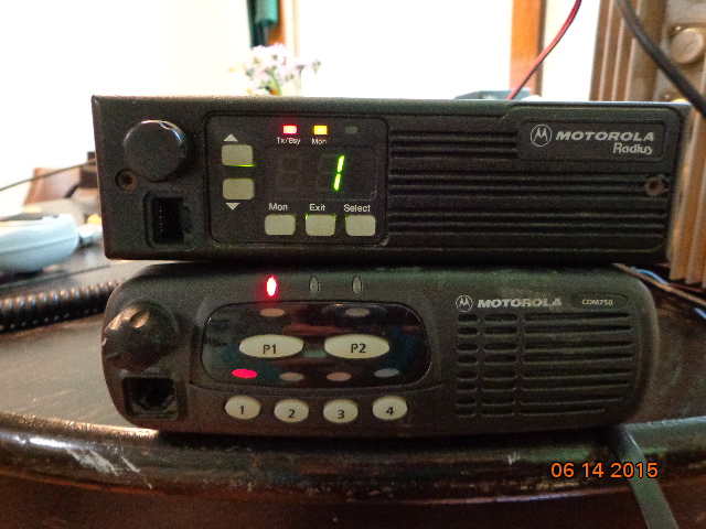 Motorola cdm 1250 radio